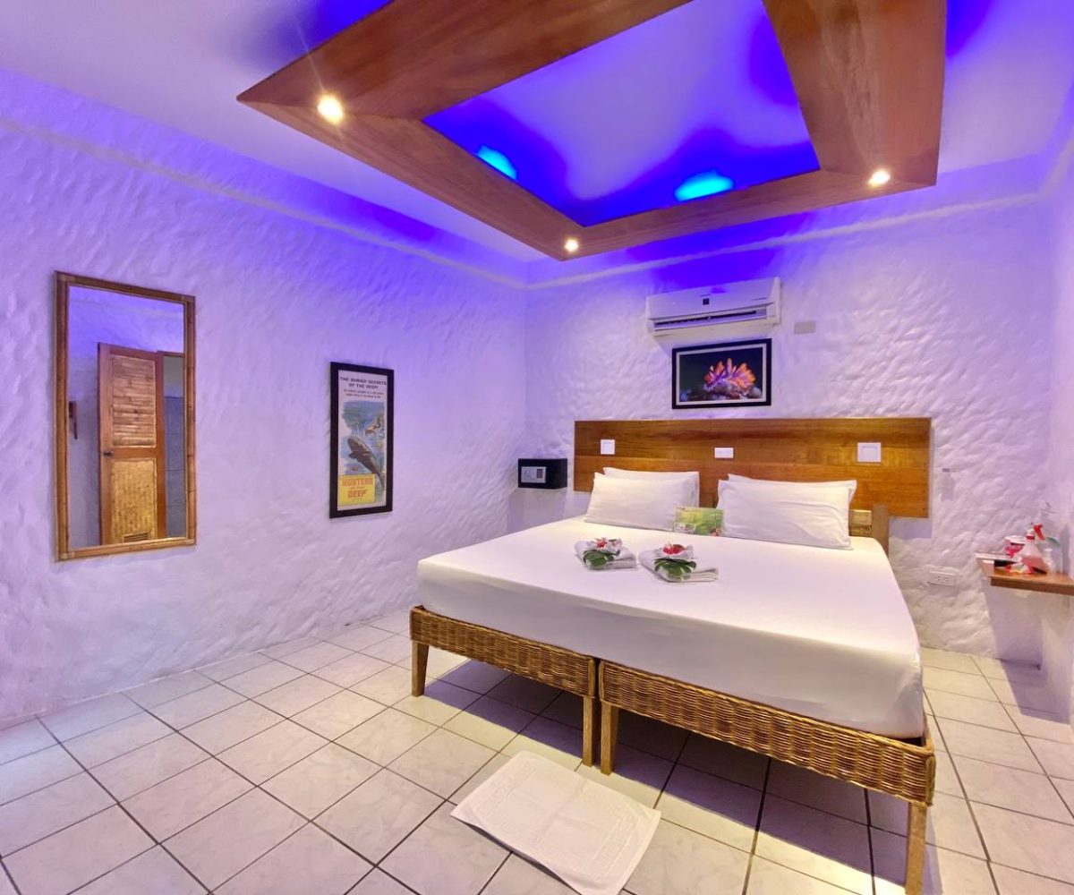 Poolside Room